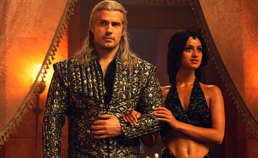 Как Лиам Хемсворт может превзойти Генри Кавилла