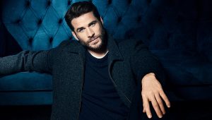 Лиэм Хемсворт ведёт Джеральта в четвёртый сезон Ведьмака